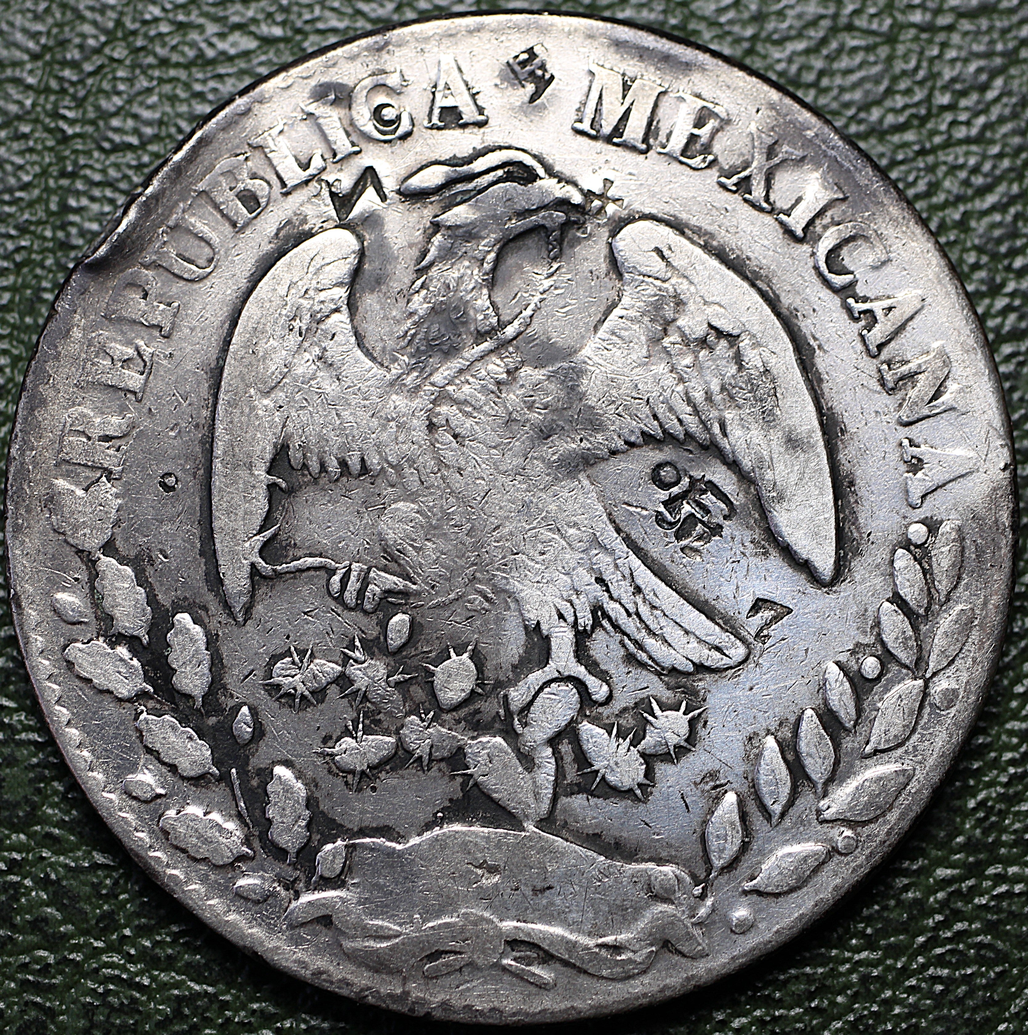 República Mexicana 8 Reales 1872 A AM - Resplandor (Caps & Rays) - Ceca Álamos - Escasa - Plat