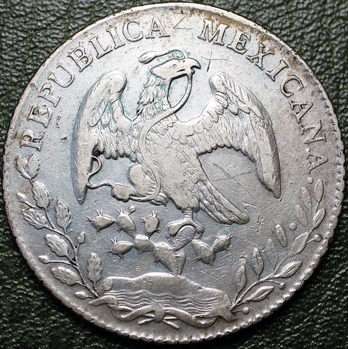 8 REALES DE PLATA 1882 Mo MD CON RESELLOS CHINOS (CHOPMARKS) — REPÚBLICA MEXICANA
